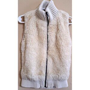 Gap Kids Girl's XS Sleeveless Off White Zip Front Pile Vest